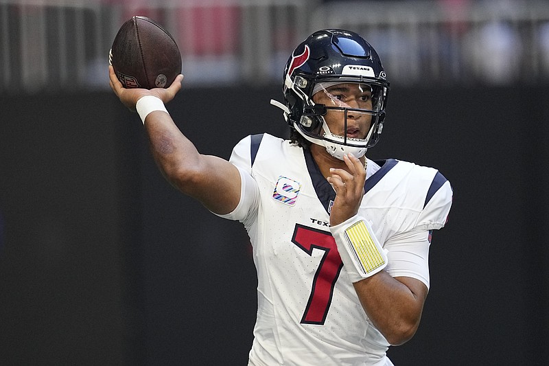 Texans 'playing with fire' if they pass on a quarterback at No. 2