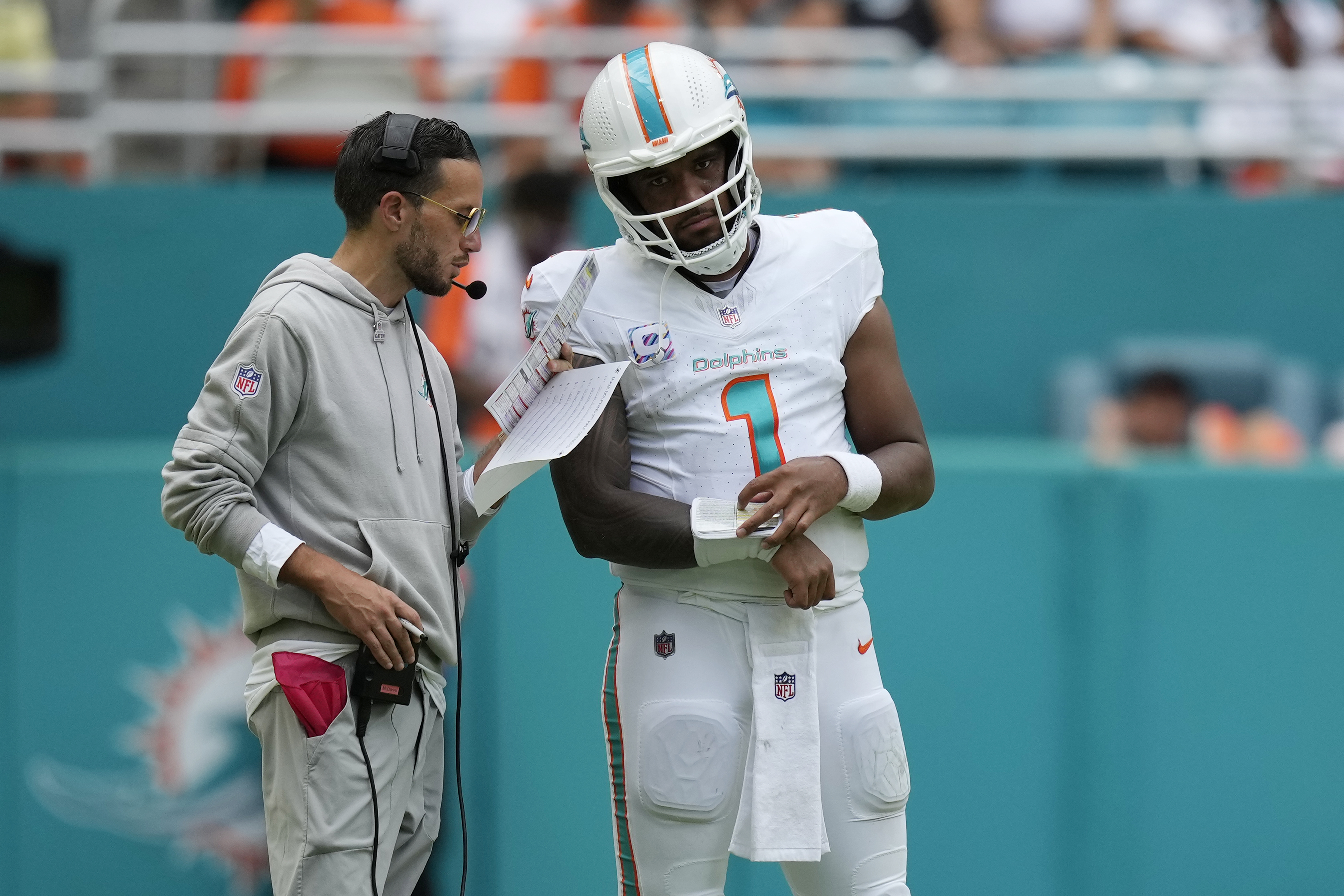 Dolphins' Brandon Jones updates return from injury. And Achane