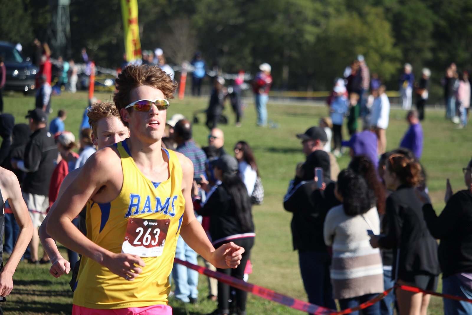 WATCH | Familiar faces cruise in Lake Hamilton Invitational - Vimarsana News
