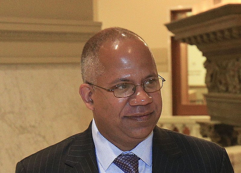 Moore, Little Rock manager and El Dorado native, dead at 57 - Vimarsana News