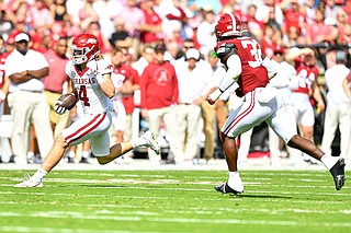Nothing left but waving ivy for Hogs | Hot Springs Sentinel Record