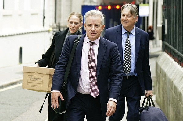 Trump sues ex-British spy over Steele Dossier - Vimarsana News