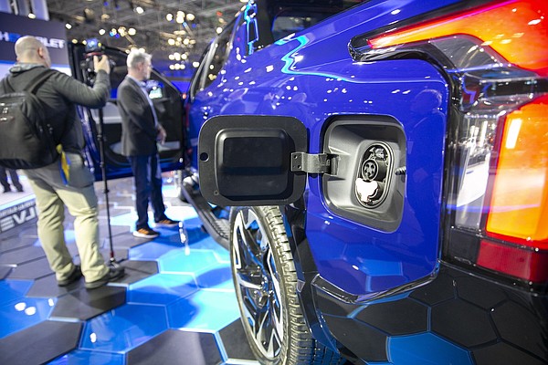 GM delays electric pickup plans - Vimarsana News