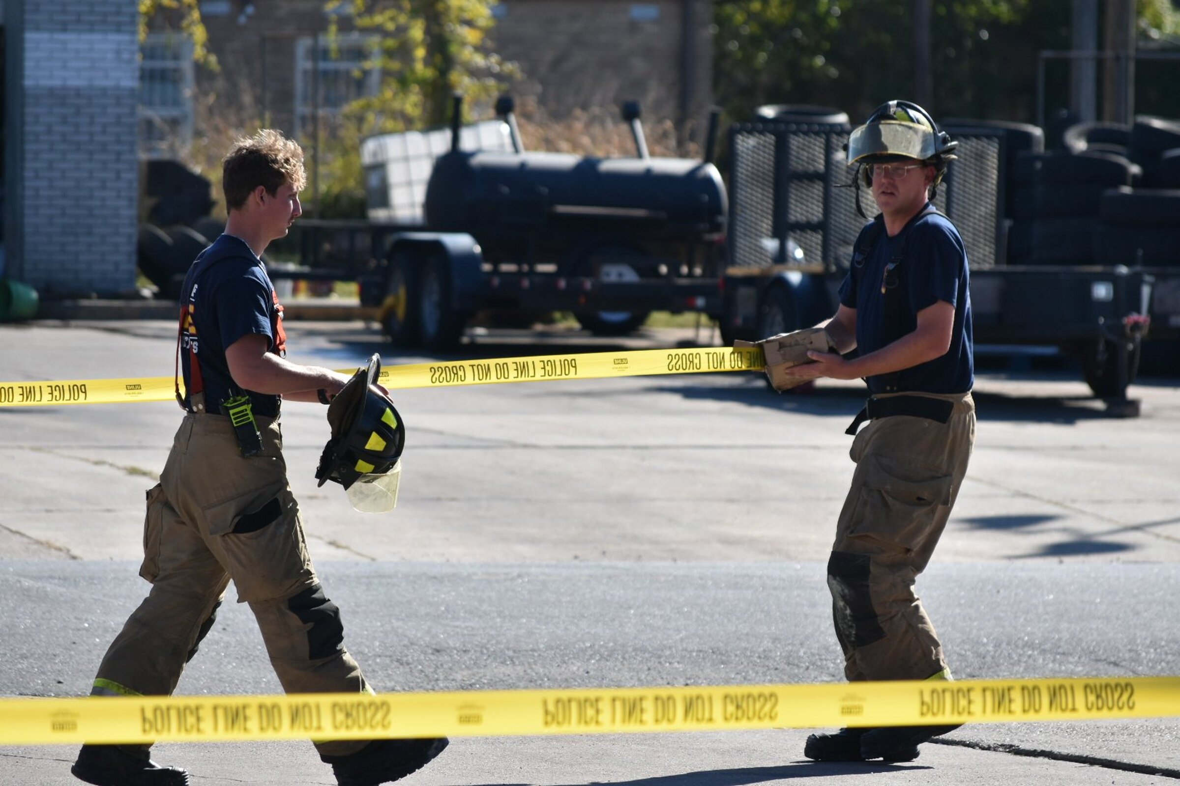 Small fire erupts at Pine Bluff gas station