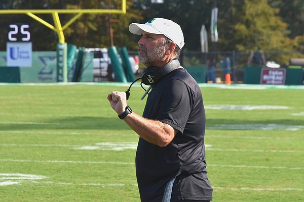 Boll Weevils, staring at losing record, host Reddies today - Vimarsana News