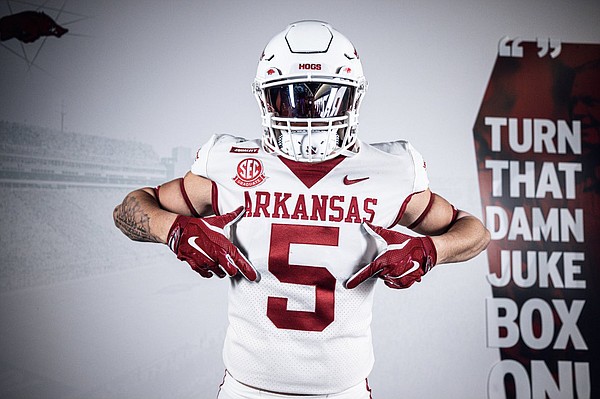 Recruiting: Texarkana’s Ball, Jackson among recruits attending Arkansas game