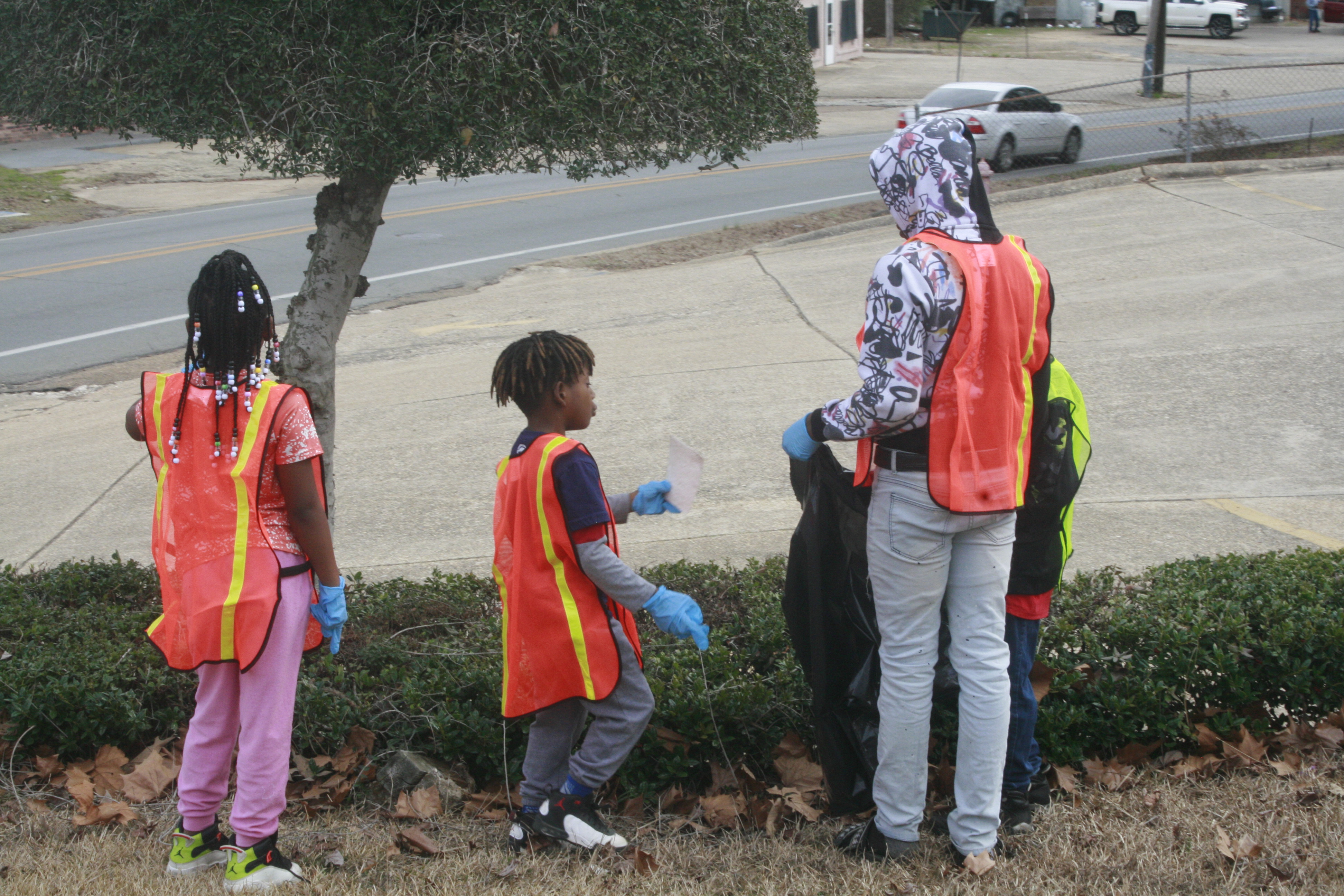 Volunteer incentive slots still open for this weekend's Ward 4 cleanup - Vimarsana News
