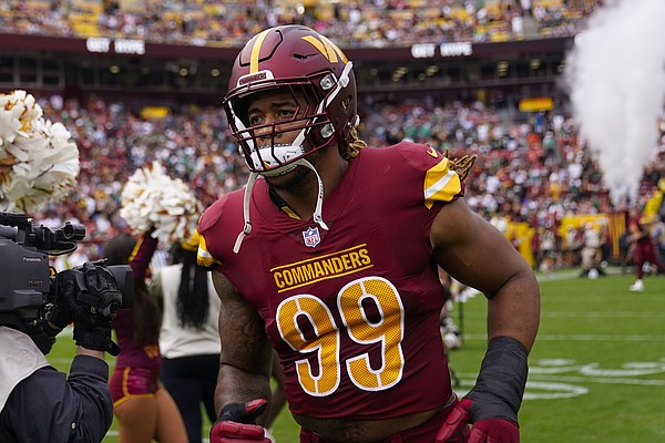 Commanders unload their top pass rushers - Vimarsana News
