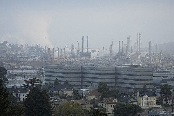 Federal probe of oil mergers sought by Senate Democrats Federal probe of oil mergers sought by Senate Democrats