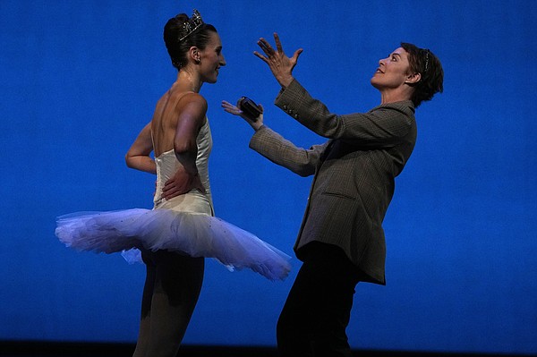 U.S. ballet troupe back in China after 10 years - Vimarsana News