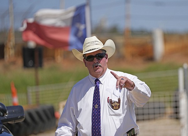 FBI investigating a Texas sheriff's office, a woman interviewed by agents says - Vimarsana News