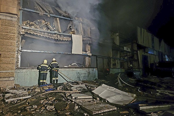 Ukraine launches probe into strike that killed 19 - Vimarsana News