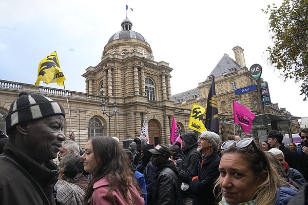 French migrant bill debated - Vimarsana News