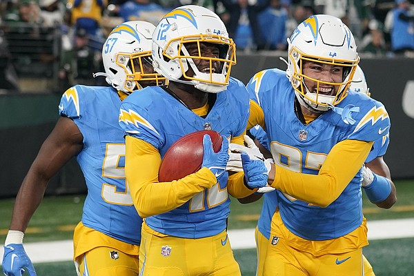 Chargers keep Jets grounded