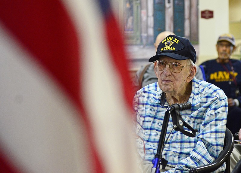 Veterans Honored At Primrose Jefferson City Jefferson City News Tribune