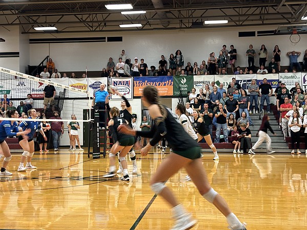 Owls dominate Comets in AMC quarterfinals, securing victory in their last home match - Vimarsana News