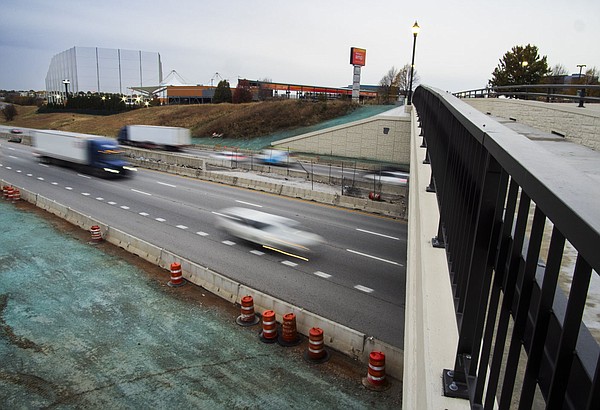 Uptown overpass brings more connectivity to key Rogers area | Northwest Arkansas Democrat-Gazette - Vimarsana News