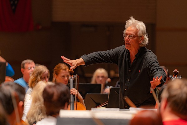 MUSIC: Fort Smith Symphony, conductor record world premieres of works by Quapaw-Cherokee composer | The Arkansas Democrat-Gazette - Vimarsana News