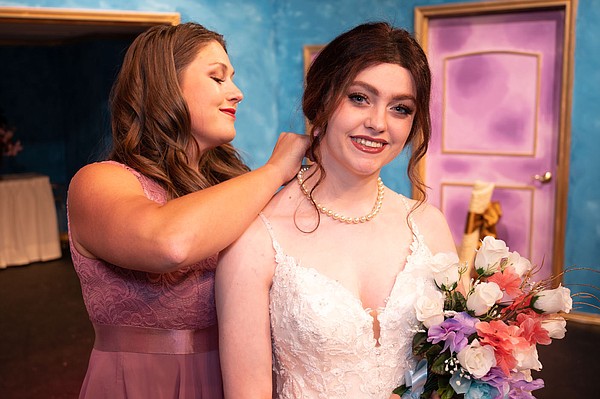 APT returns to Victory Theatre stage April 5 with 'Into the Woods' | The Arkansas Democrat-Gazette - Vimarsana News