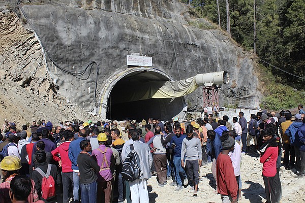 Big drill used in rescue of Indian tunnel crew | The Arkansas Democrat-Gazette - Vimarsana News