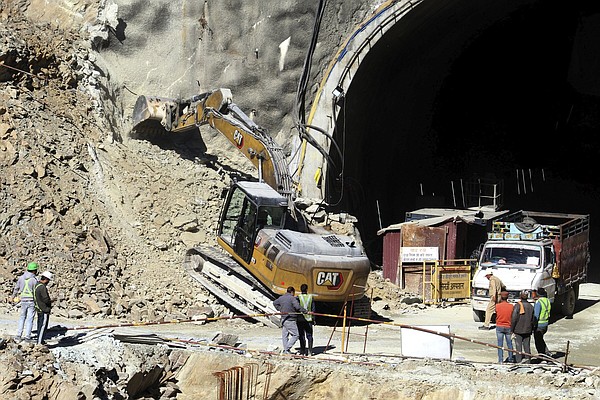 41 trapped in tunnel for 7th day | The Arkansas Democrat-Gazette - Arkansas' Best News Source - Vimarsana News