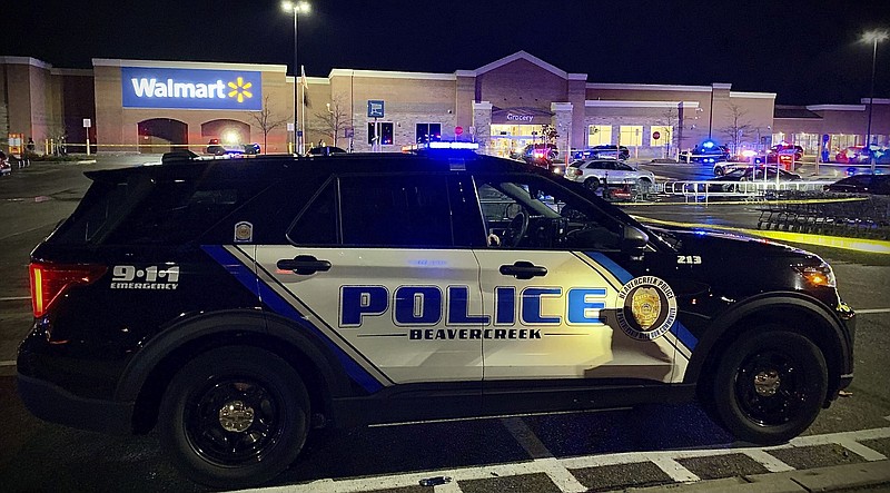 Shooter Wounds Four At Ohio Walmart Store Before Killing Himself ...