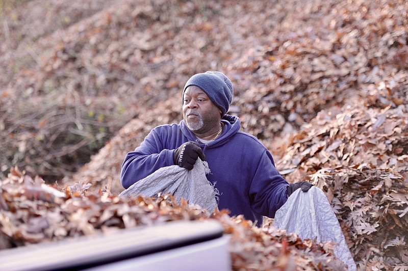 Jefferson City looks to expand staffing, access at yard waste site