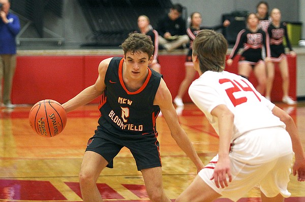 New Bloomfield boys fall behind early in loss to Calvary - Vimarsana News