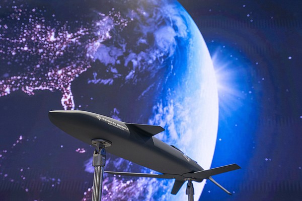 Pentagon accelerates AI initiatives to keep pace with China | Jefferson City News Tribune - Vimarsana News