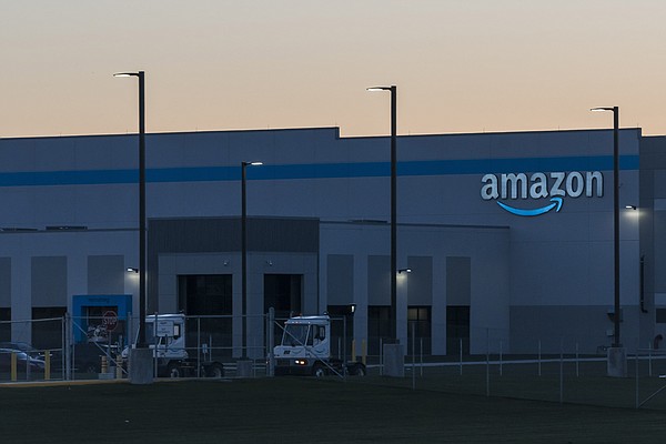 20-year-old Amazon employee died at work; Indiana issued a $7,000 fine - Vimarsana News