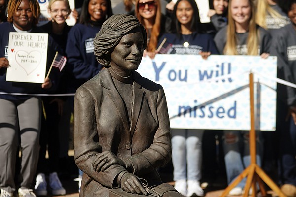 Tributes highlight Carter's reach as first lady, humanitarian | Jefferson City News Tribune - Vimarsana News