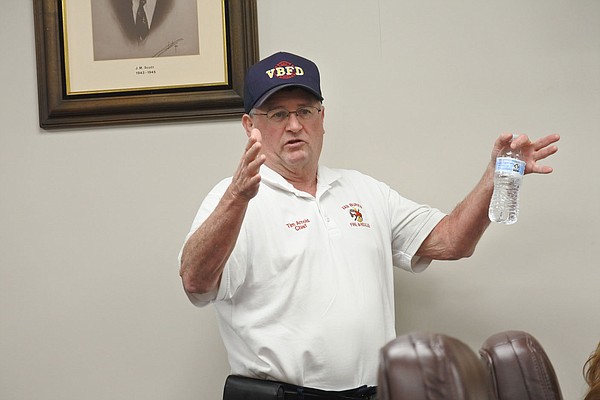 Van Buren City Council OKs Fire Department vehicle, equipment purchase | The Arkansas Democrat-Gazette - Vimarsana News