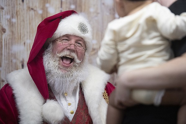 Bentonville, Rogers downtowns to be host SantaCon | Northwest Arkansas Democrat-Gazette - Vimarsana News