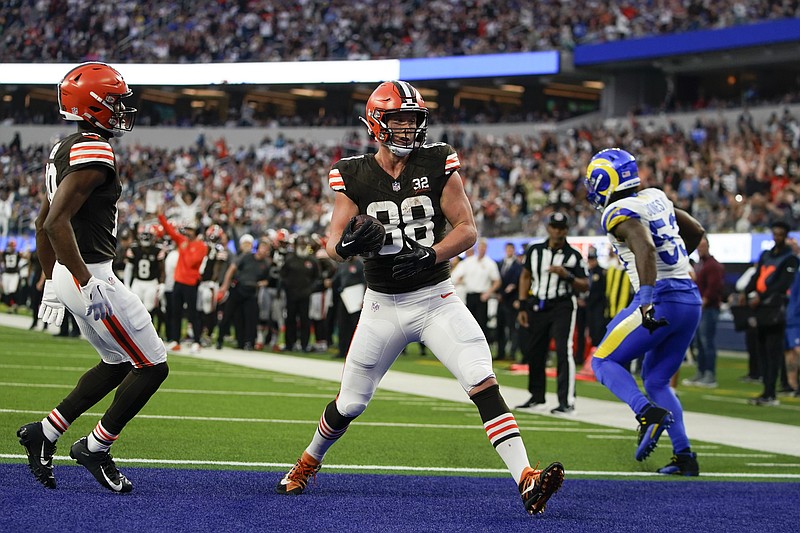 Cleveland Browns tight end Harrison Bryant (88) scores a touchdown during the second half of an NFL football game against the Los Angeles Rams, Sunday, Dec. 3, 2023, in Inglewood, Calif. (AP Photo/Ryan Sun)