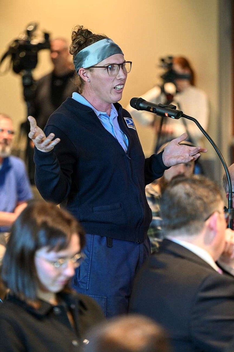 Postal Service plan to move jobs to Oklahoma City makes no sense