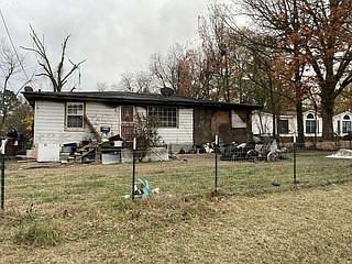 Unidentified man dies in house fire | Pine Bluff Commercial News