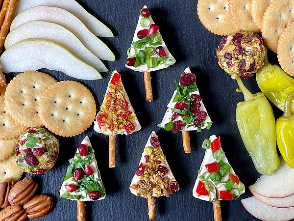 FRONT BURNER: Cheesy Christmas tree appetizers 'grow' savory or sweet | The Arkansas Democrat-Gazette - Vimarsana News