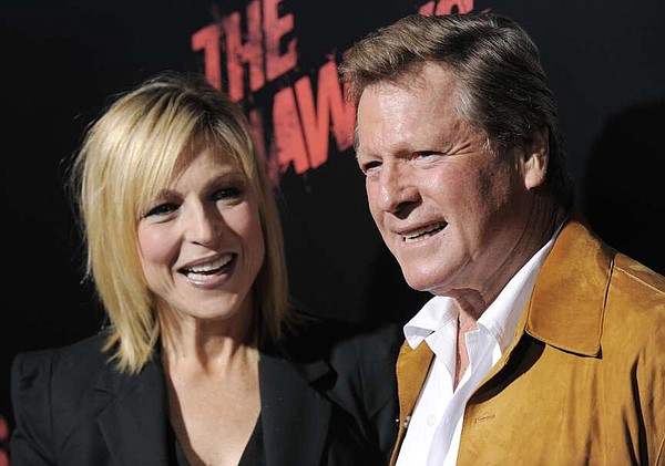 Actor Ryan O'Neal dies at age 82 | Jefferson City News Tribune - Vimarsana News