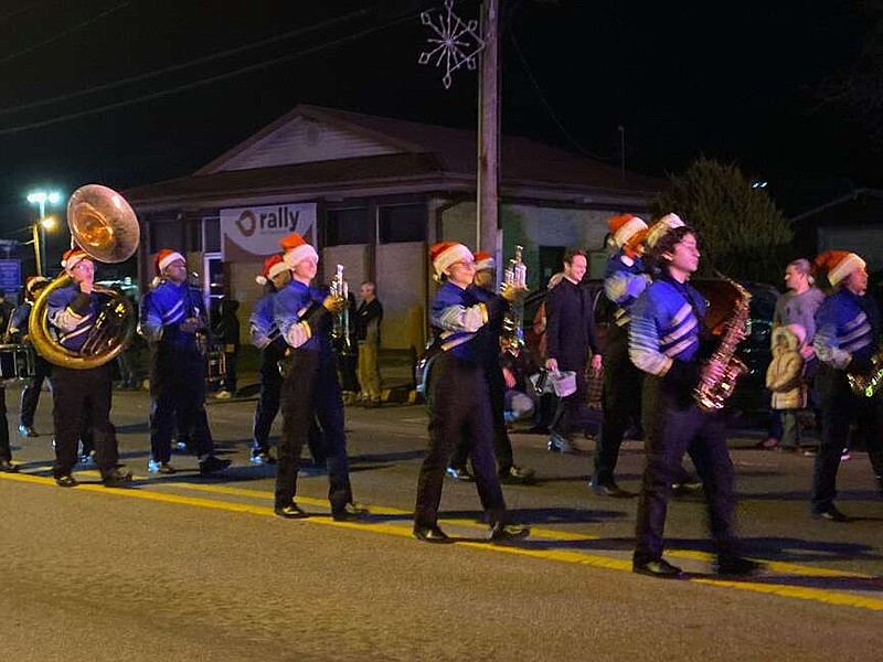 Decatur ‘Christmas in Toyland’ parade brings community together