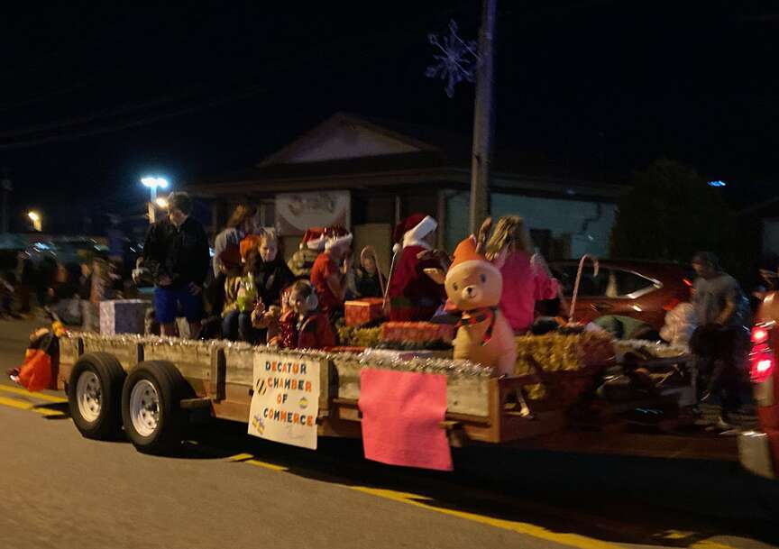 Decatur ‘Christmas in Toyland’ parade brings community together