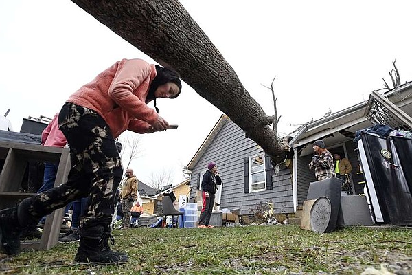 Combination Of Snowfall, Rain, Gusty Winds Hit Northeast As Tennessee ...