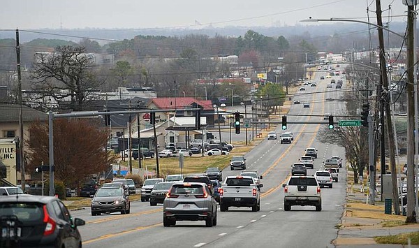 Fayetteville awarded $25 million federal grant to improve road safety | The Arkansas Democrat-Gazette - Vimarsana News