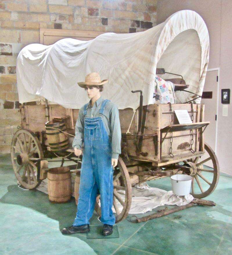 ARKANSAS SIGHTSEEING: Batesville museum a blast from the past