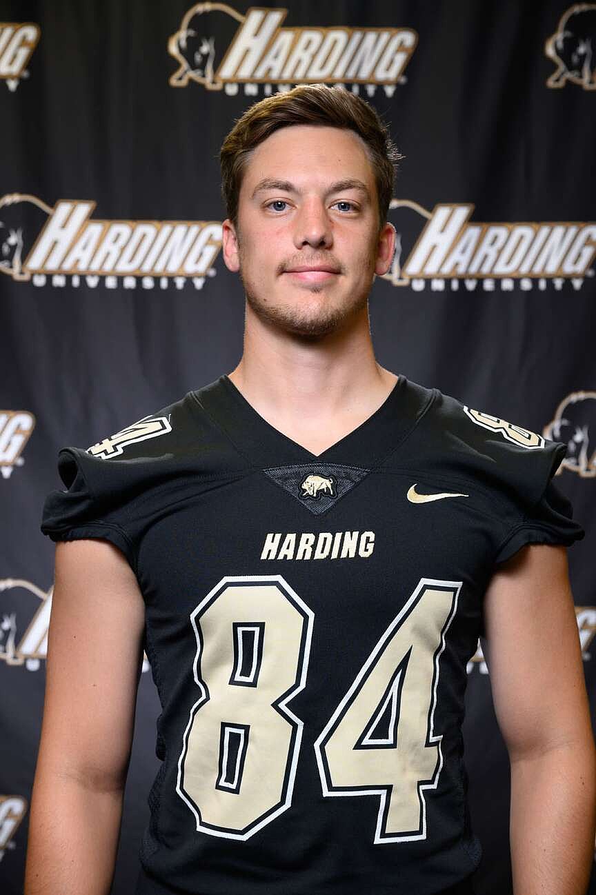 SMALL COLLEGE NOTEBOOK: Ennis helps Harding win national 