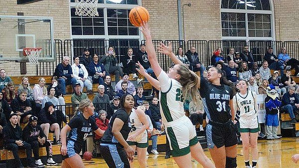 Woods finds fourth gear in fourth quarter, routing Bethel 77-56 - Vimarsana News