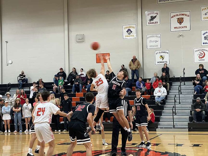 New Bloomfield basketball can’t contain Class 2 No. 3 Eugene’s offense