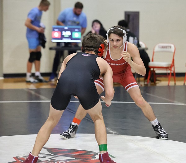 Prep Roundup: Arkansas High boys, girls wrestling Top 10 at tourney - Vimarsana News