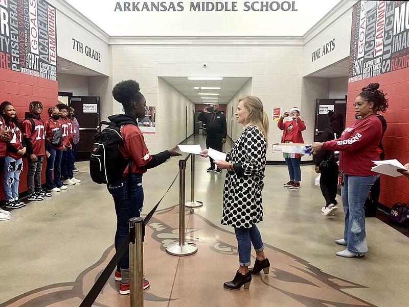 PHOTO Early Christmas gift Texarkana Gazette