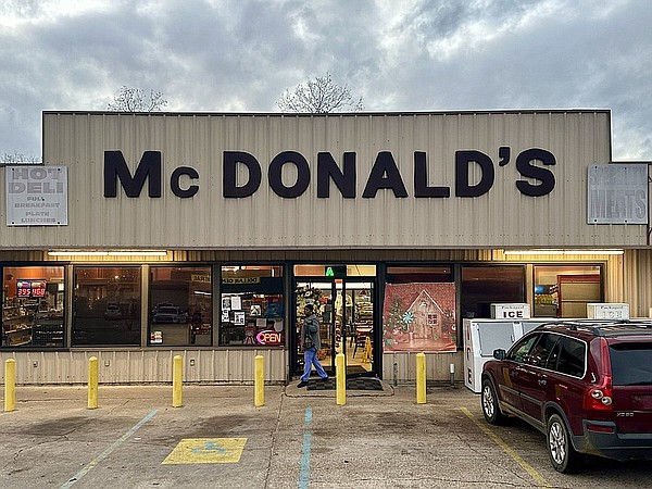 Near the Louisiana line, Arkansas' non-McDonald's McDonald's - Vimarsana News