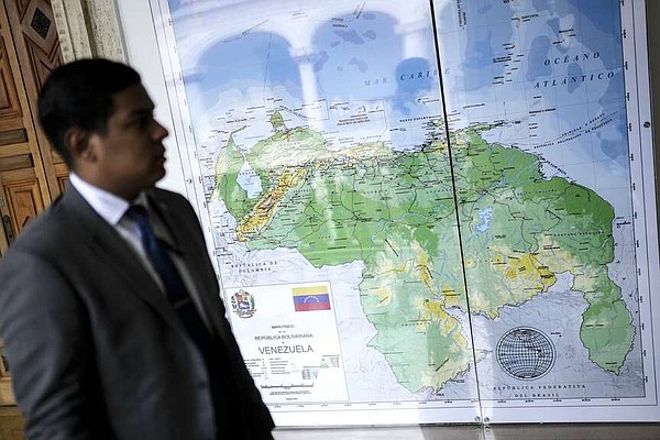 Warship arrives amid Guyana dispute | The Arkansas Democrat-Gazette - Arkansas' Best News Source - Vimarsana News
